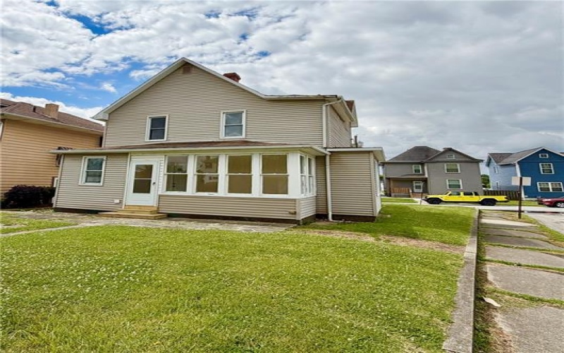 62 Highland Ave, Uniontown, 15401, 3 Bedrooms Bedrooms, ,1 BathroomBathrooms,Residential,For Sale,Highland Ave,1760635