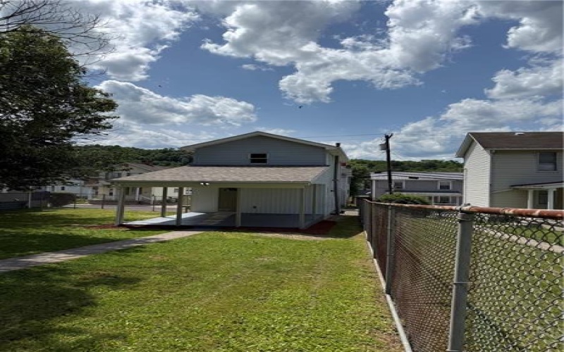 314 Water St, West Newton, 15089, 3 Bedrooms Bedrooms, ,1 BathroomBathrooms,Residential,For Sale,Water St,1760654