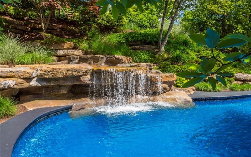 128 Mount Blaine Dr, McMurray, 15317, 5 Bedrooms Bedrooms, 13 Rooms Rooms,4.2 BathroomsBathrooms,Residential,For Sale,Mount Blaine Dr,1759200