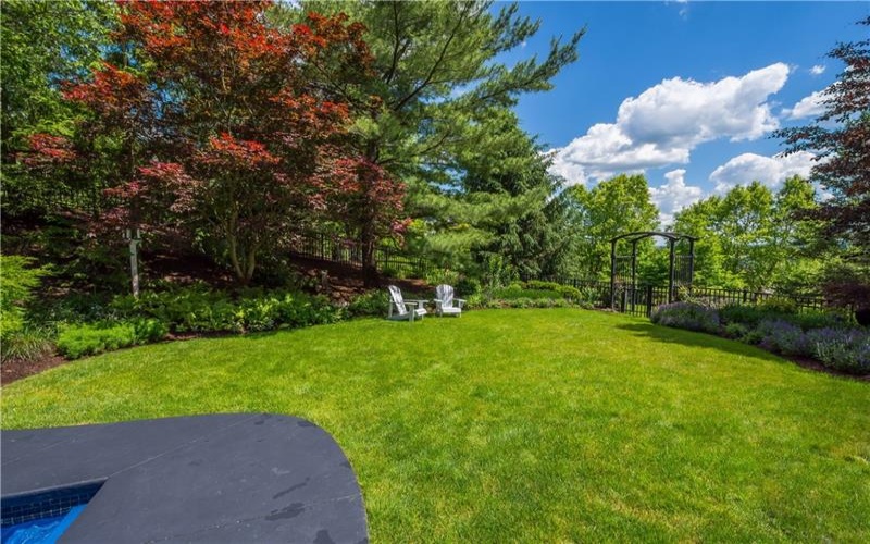 128 Mount Blaine Dr, McMurray, 15317, 5 Bedrooms Bedrooms, 13 Rooms Rooms,4.2 BathroomsBathrooms,Residential,For Sale,Mount Blaine Dr,1759200