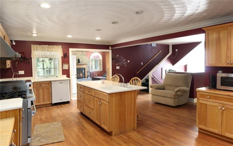 746 State Route 380, Murrysville, 15668, 4 Bedrooms Bedrooms, ,3 BathroomsBathrooms,Farm-acreage-lot,For Sale,House, Garage, Office, Shed,State Route 380,1759353