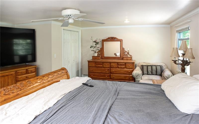 746 State Route 380, Murrysville, 15668, 4 Bedrooms Bedrooms, ,3 BathroomsBathrooms,Farm-acreage-lot,For Sale,House, Garage, Office, Shed,State Route 380,1759353