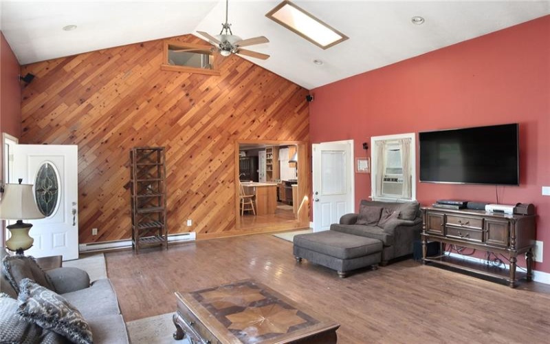 746 State Route 380, Murrysville, 15668, 4 Bedrooms Bedrooms, ,3 BathroomsBathrooms,Farm-acreage-lot,For Sale,House, Garage, Office, Shed,State Route 380,1759353