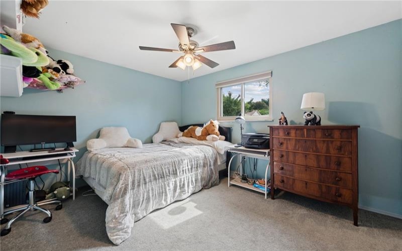 170 Summit Dr, Irwin, 15642, 3 Bedrooms Bedrooms, 11 Rooms Rooms,2 BathroomsBathrooms,Residential,For Sale,Summit Dr,1760419