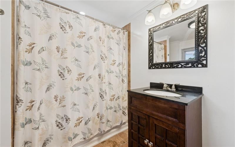 170 Summit Dr, Irwin, 15642, 3 Bedrooms Bedrooms, 11 Rooms Rooms,2 BathroomsBathrooms,Residential,For Sale,Summit Dr,1760419