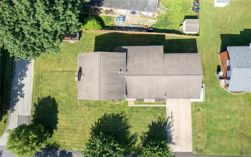 170 Summit Dr, Irwin, 15642, 3 Bedrooms Bedrooms, 11 Rooms Rooms,2 BathroomsBathrooms,Residential,For Sale,Summit Dr,1760419