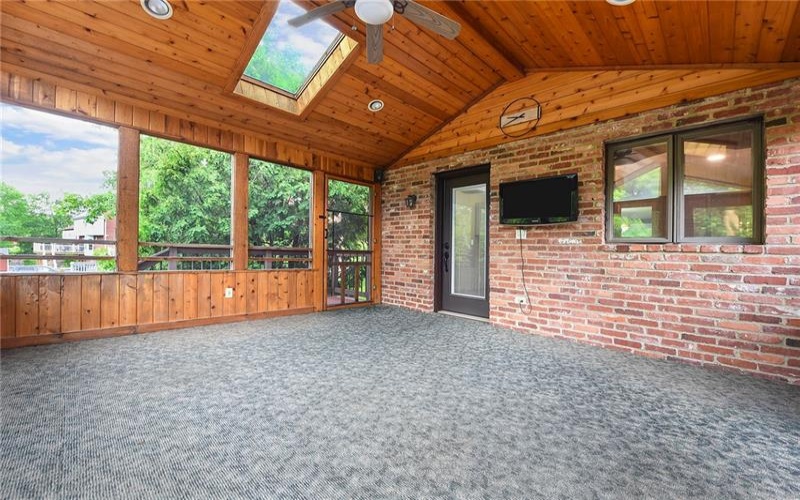 153 Oakwood, McMurray, 15317, 4 Bedrooms Bedrooms, 12 Rooms Rooms,3.1 BathroomsBathrooms,Residential,For Sale,Oakwood,1760629