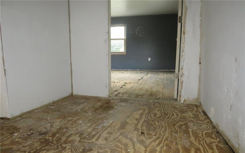 19 Gibson Ave, Washington, 15301, 2 Bedrooms Bedrooms, ,1.1 BathroomsBathrooms,Residential,For Sale,Gibson Ave,1760621