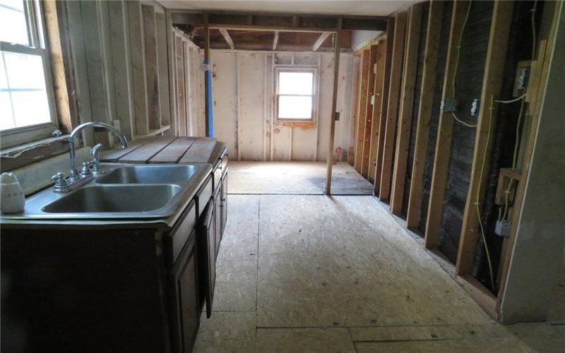19 Gibson Ave, Washington, 15301, 2 Bedrooms Bedrooms, ,1.1 BathroomsBathrooms,Residential,For Sale,Gibson Ave,1760621
