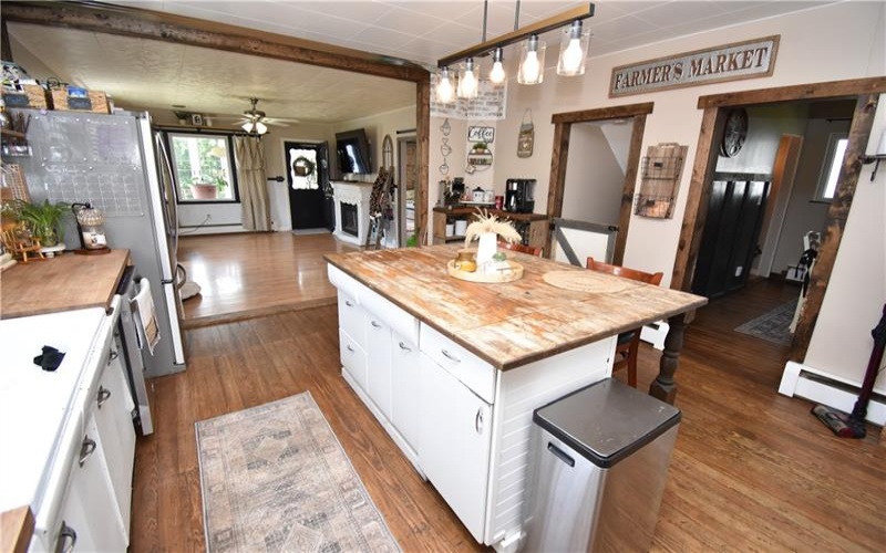 15 Euclid Ave, Point Marion, 15474, 4 Bedrooms Bedrooms, 9 Rooms Rooms,2 BathroomsBathrooms,Residential,For Sale,Euclid Ave,1760814