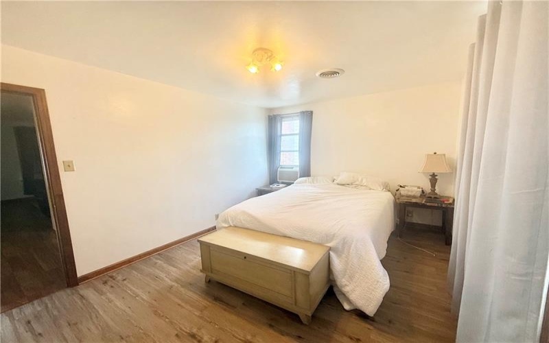 800 Ellsworth Ave, Jeannette, 15644, ,Multi-unit,For Sale,Ellsworth Ave,1760838