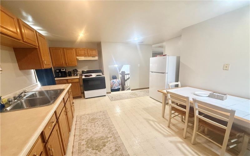 800 Ellsworth Ave, Jeannette, 15644, ,Multi-unit,For Sale,Ellsworth Ave,1760838