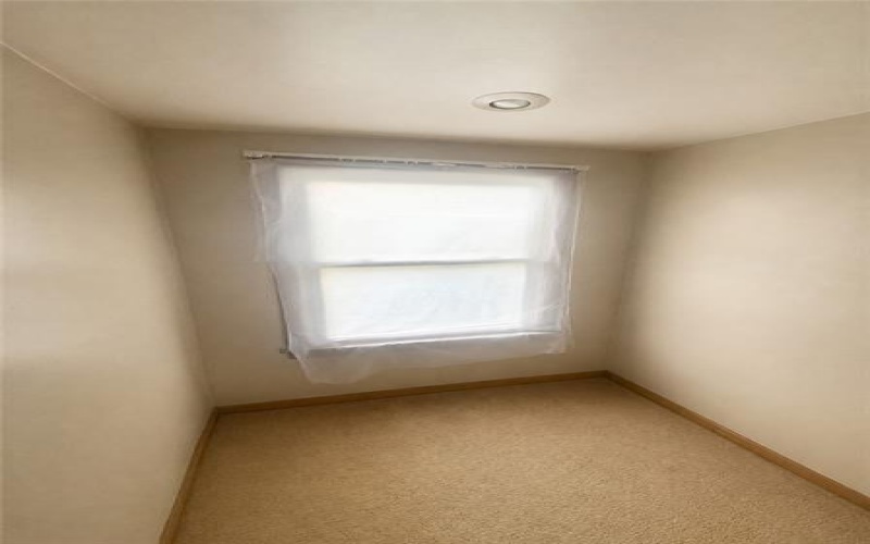 800 Ellsworth Ave, Jeannette, 15644, ,Multi-unit,For Sale,Ellsworth Ave,1760838