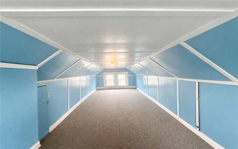 800 Ellsworth Ave, Jeannette, 15644, ,Multi-unit,For Sale,Ellsworth Ave,1760838
