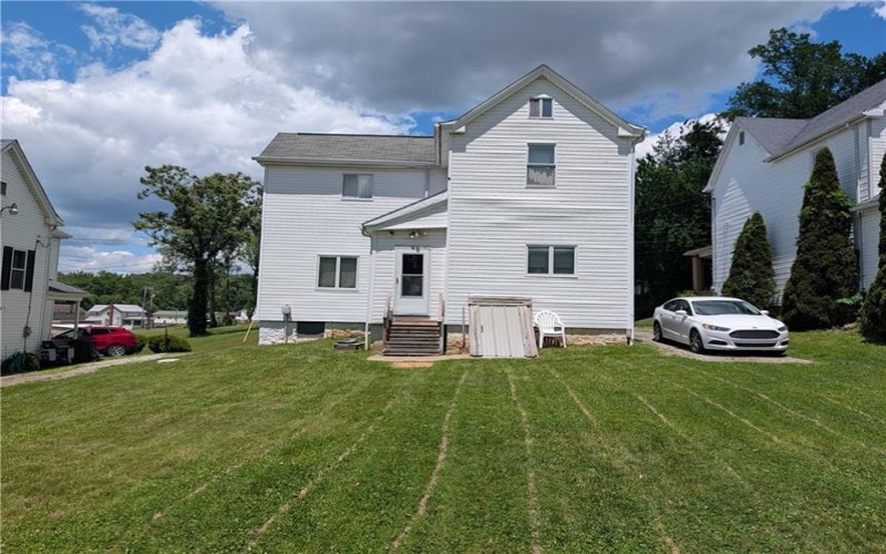 3506 KINGS HILL RD, Connellsville, 15425, 3 Bedrooms Bedrooms, ,1.1 BathroomsBathrooms,Residential,For Sale,KINGS HILL RD,1760856