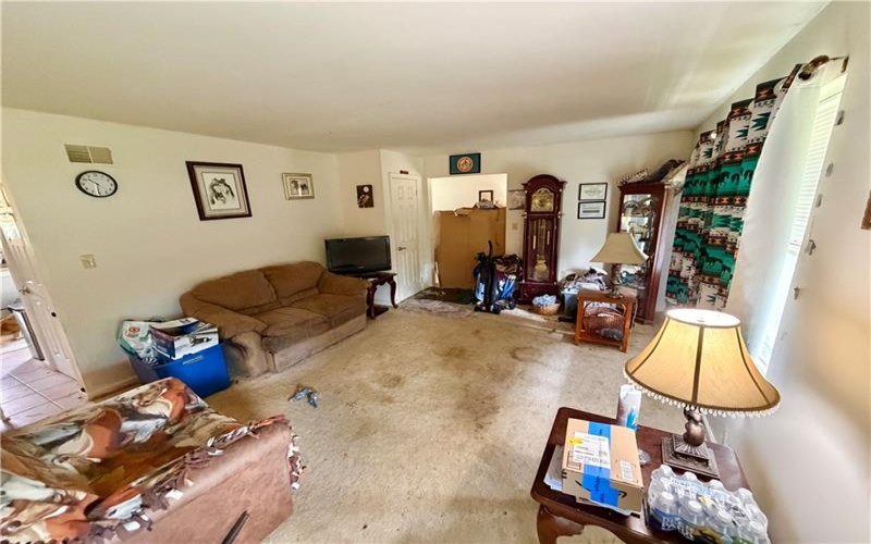 271 Burgess Field Road, Uniontown, 15401, 2 Bedrooms Bedrooms, 5 Rooms Rooms,2 BathroomsBathrooms,Residential,For Sale,Burgess Field Road,1760862