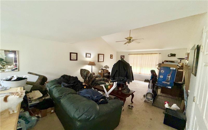 271 Burgess Field Road, Uniontown, 15401, 2 Bedrooms Bedrooms, 5 Rooms Rooms,2 BathroomsBathrooms,Residential,For Sale,Burgess Field Road,1760862