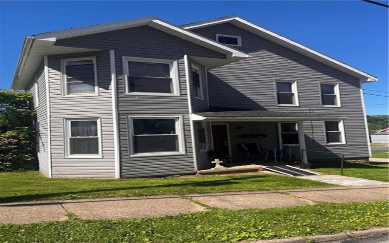 702 Vine, West Newton, 15089, 4 Bedrooms Bedrooms, ,2 BathroomsBathrooms,Residential,For Sale,Vine,1760880