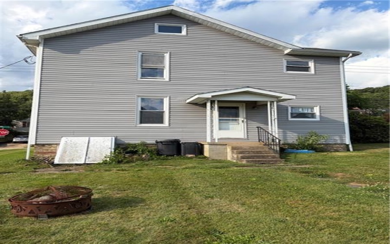702 Vine, West Newton, 15089, 4 Bedrooms Bedrooms, ,2 BathroomsBathrooms,Residential,For Sale,Vine,1760880