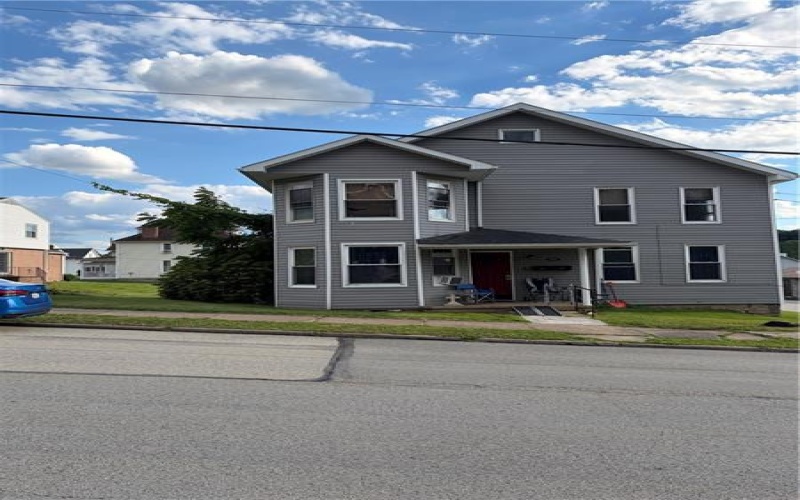 702 Vine, West Newton, 15089, 4 Bedrooms Bedrooms, ,2 BathroomsBathrooms,Residential,For Sale,Vine,1760880