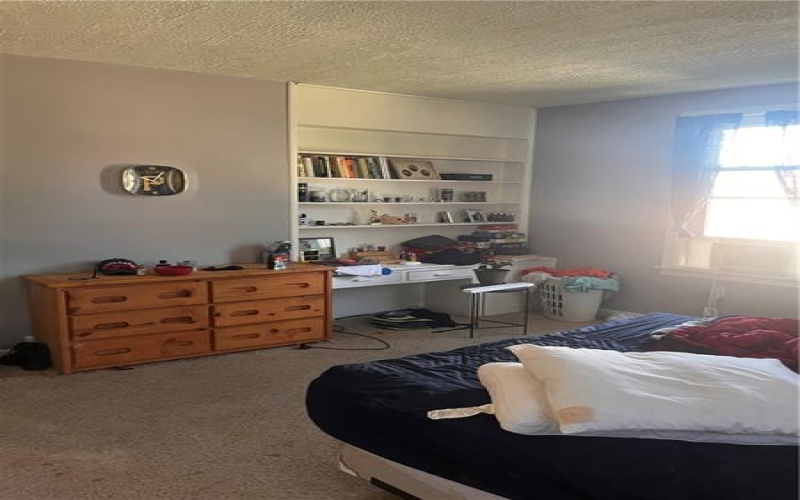 702 Vine, West Newton, 15089, 4 Bedrooms Bedrooms, ,2 BathroomsBathrooms,Residential,For Sale,Vine,1760880