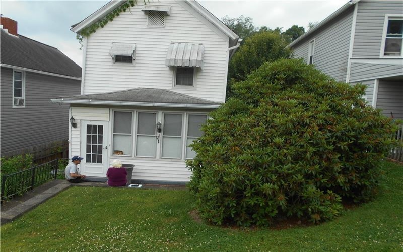 612 Harrison Ave, Penn, 15675, 2 Bedrooms Bedrooms, ,1 BathroomBathrooms,Residential,For Sale,Harrison Ave,1760910