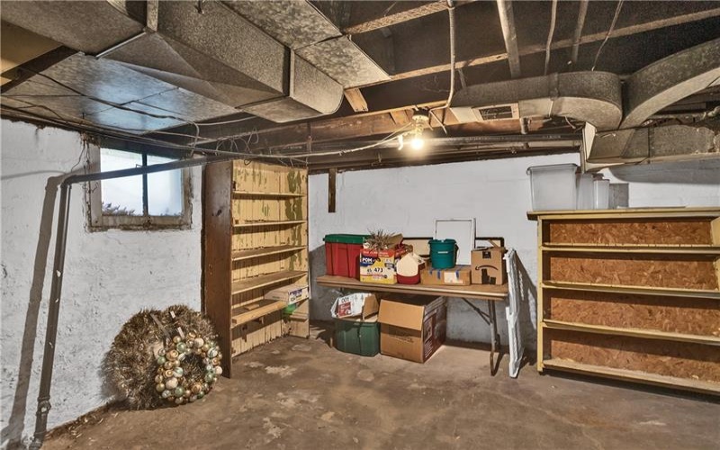 621 Cedar St, Irwin, 15642, 3 Bedrooms Bedrooms, 9 Rooms Rooms,1.1 BathroomsBathrooms,Residential,For Sale,Cedar St,1755776