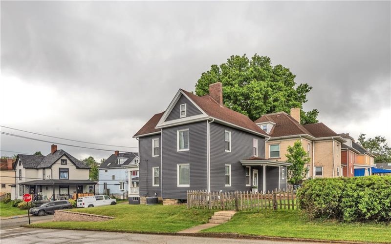 621 Cedar St, Irwin, 15642, 3 Bedrooms Bedrooms, 9 Rooms Rooms,1.1 BathroomsBathrooms,Residential,For Sale,Cedar St,1755776