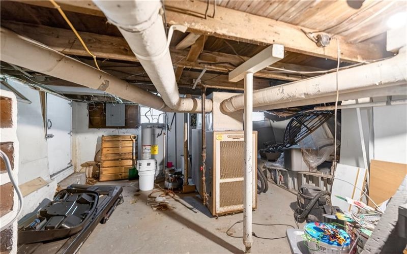 10 Elizabeth St, Washington, 15301, 3 Bedrooms Bedrooms, 5 Rooms Rooms,1 BathroomBathrooms,Residential,For Sale,Elizabeth St,1760878