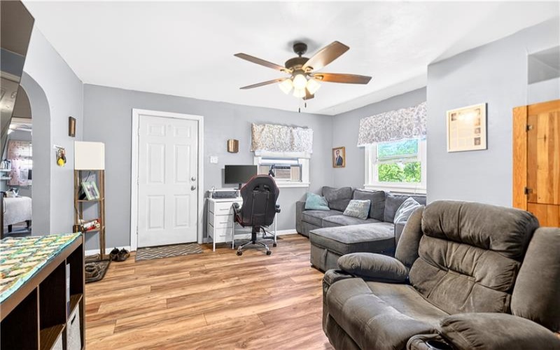 10 Elizabeth St, Washington, 15301, 3 Bedrooms Bedrooms, 5 Rooms Rooms,1 BathroomBathrooms,Residential,For Sale,Elizabeth St,1760878