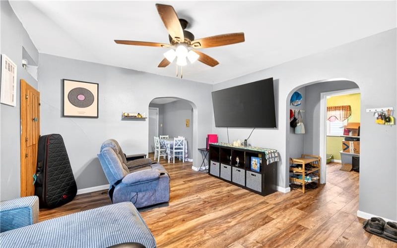 10 Elizabeth St, Washington, 15301, 3 Bedrooms Bedrooms, 5 Rooms Rooms,1 BathroomBathrooms,Residential,For Sale,Elizabeth St,1760878