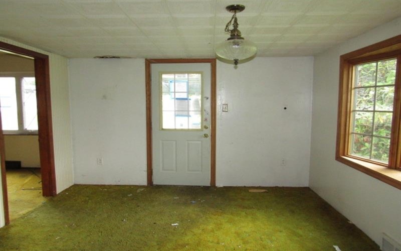 3470 Frye Ave, Finleyville, 15332, 3 Bedrooms Bedrooms, 6 Rooms Rooms,3 BathroomsBathrooms,Residential,For Sale,Frye Ave,1760881