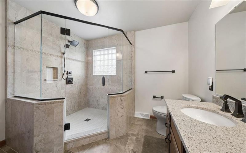 9470 Pembroke CIRCLE, 15601, 15642, 3 Bedrooms Bedrooms, 11 Rooms Rooms,3.1 BathroomsBathrooms,Residential,For Sale,Pembroke,1760932