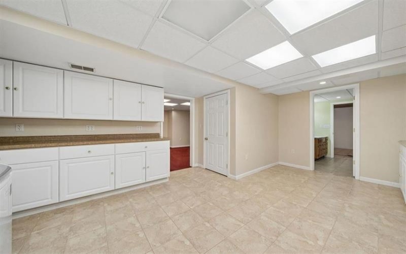 9470 Pembroke CIRCLE, 15601, 15642, 3 Bedrooms Bedrooms, 11 Rooms Rooms,3.1 BathroomsBathrooms,Residential,For Sale,Pembroke,1760932