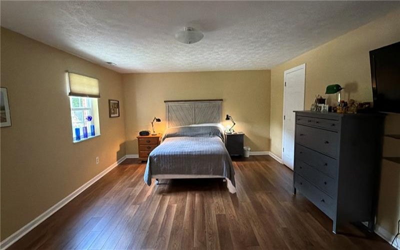 105 Woodstone Ln, New Kensington, 15068, 3 Bedrooms Bedrooms, 8 Rooms Rooms,2 BathroomsBathrooms,Residential,For Sale,Woodstone Ln,1760916