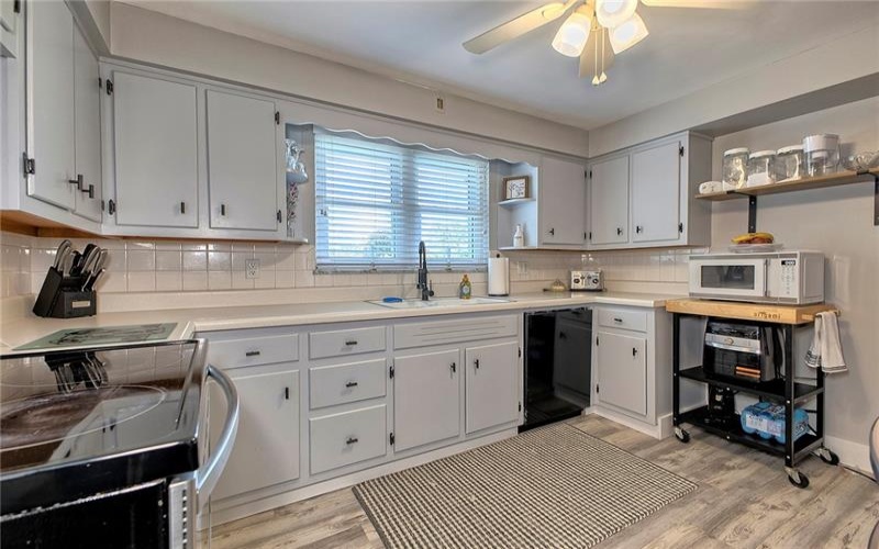 4373 State Rte 136, Greensburg, 15601, 3 Bedrooms Bedrooms, 8 Rooms Rooms,2.1 BathroomsBathrooms,Residential,For Sale,State Rte 136,1760978