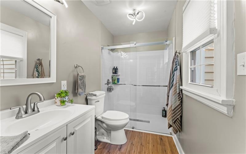 860 Mcmurray Rd, Venetia, 15367, 7 Bedrooms Bedrooms, 10 Rooms Rooms,3.1 BathroomsBathrooms,Residential,For Sale,Mcmurray Rd,1760582