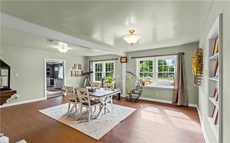 860 Mcmurray Rd, Venetia, 15367, 7 Bedrooms Bedrooms, 10 Rooms Rooms,3.1 BathroomsBathrooms,Residential,For Sale,Mcmurray Rd,1760582