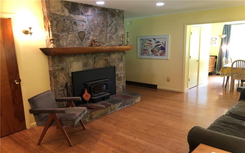 398 JEFFERSON TRAIL, Ohiopyle, 15470, 4 Bedrooms Bedrooms, 11 Rooms Rooms,1.2 BathroomsBathrooms,Residential,For Sale,JEFFERSON TRAIL,1760947