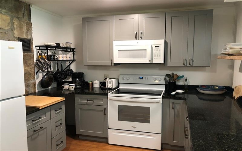 398 JEFFERSON TRAIL, Ohiopyle, 15470, 4 Bedrooms Bedrooms, 11 Rooms Rooms,1.2 BathroomsBathrooms,Residential,For Sale,JEFFERSON TRAIL,1760947