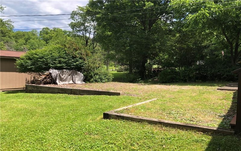 398 JEFFERSON TRAIL, Ohiopyle, 15470, 4 Bedrooms Bedrooms, 11 Rooms Rooms,1.2 BathroomsBathrooms,Residential,For Sale,JEFFERSON TRAIL,1760947
