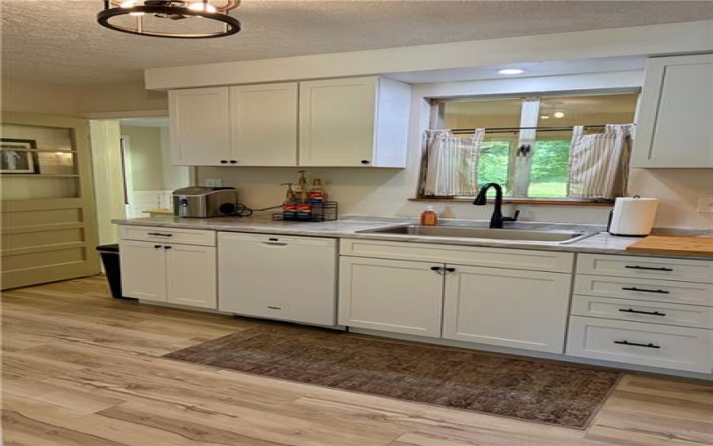19 Belmeade Ter, Uniontown, 15401, 3 Bedrooms Bedrooms, ,1.2 BathroomsBathrooms,Residential,For Sale,Belmeade Ter,1760981