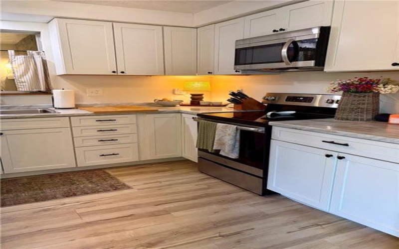 19 Belmeade Ter, Uniontown, 15401, 3 Bedrooms Bedrooms, ,1.2 BathroomsBathrooms,Residential,For Sale,Belmeade Ter,1760981