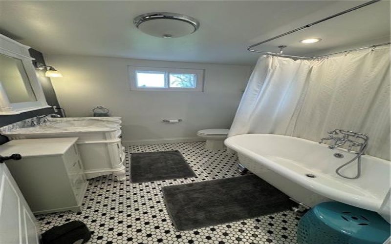 114 State Street, Charleroi, 15022, 3 Bedrooms Bedrooms, 6 Rooms Rooms,1 BathroomBathrooms,Residential,For Sale,State Street,1760988