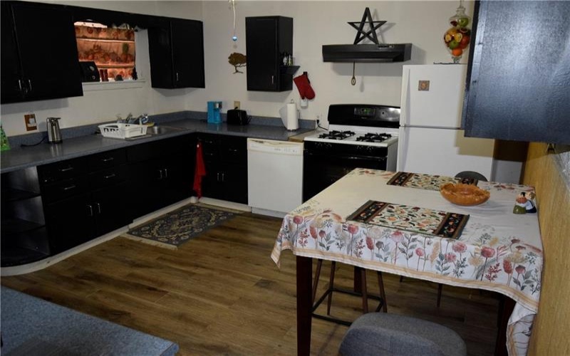 411 Rostraver St, Monessen, 15062, 2 Bedrooms Bedrooms, ,1 BathroomBathrooms,Residential,For Sale,Rostraver St,1760993