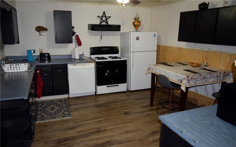 411 Rostraver St, Monessen, 15062, 2 Bedrooms Bedrooms, ,1 BathroomBathrooms,Residential,For Sale,Rostraver St,1760993