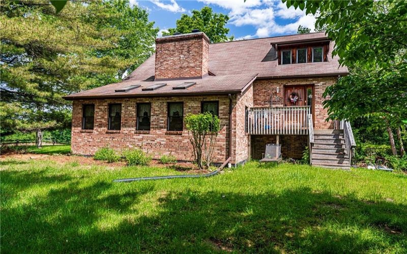 214 Bortz Road, Point Marion, 15474, 3 Bedrooms Bedrooms, 8 Rooms Rooms,2.1 BathroomsBathrooms,Residential,For Sale,Bortz Road,1759754
