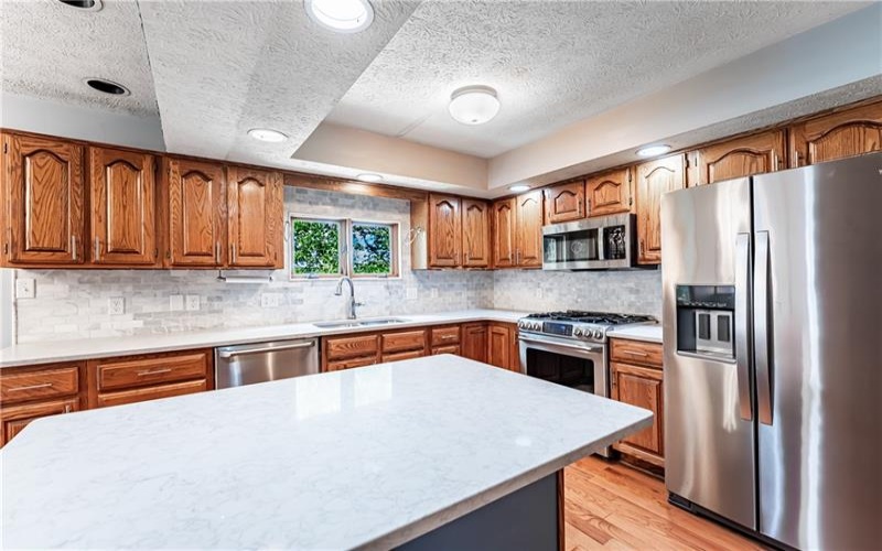 214 Bortz Road, Point Marion, 15474, 3 Bedrooms Bedrooms, 8 Rooms Rooms,2.1 BathroomsBathrooms,Residential,For Sale,Bortz Road,1759754