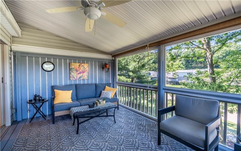 228 Country View Drive, Lower Burrell, 15068, 3 Bedrooms Bedrooms, 11 Rooms Rooms,3 BathroomsBathrooms,Residential,For Sale,Country View Drive,1760984