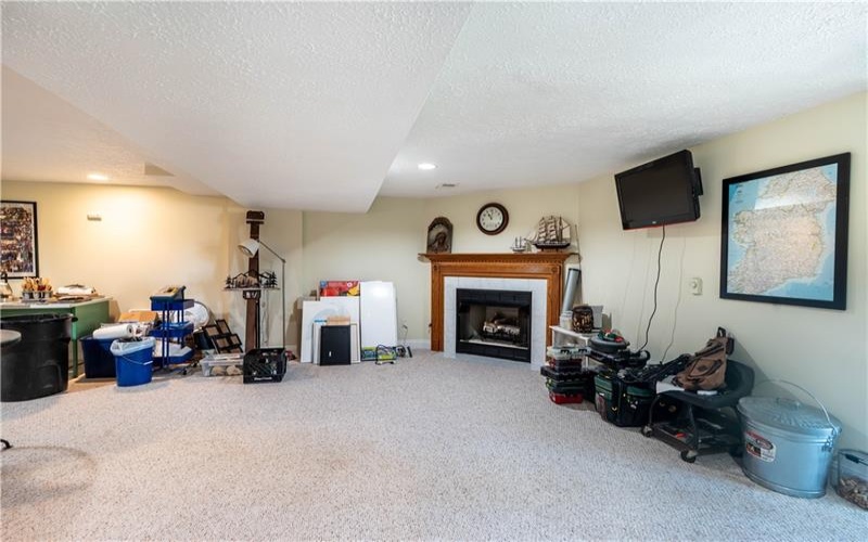 228 Country View Drive, Lower Burrell, 15068, 3 Bedrooms Bedrooms, 11 Rooms Rooms,3 BathroomsBathrooms,Residential,For Sale,Country View Drive,1760984